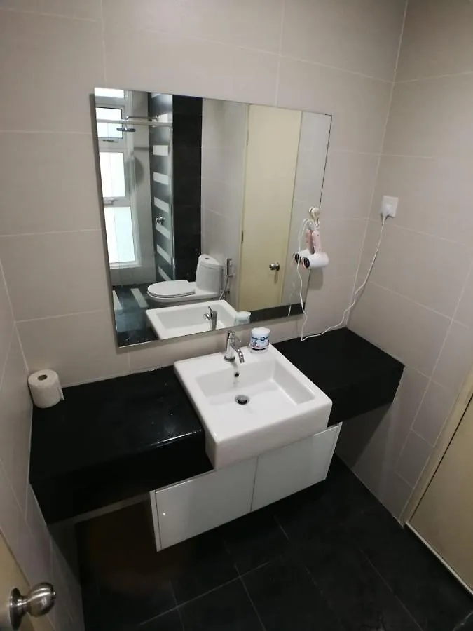 Central Residence Homestay @ Sungai Besi, Kuala Lumpur Apartmán