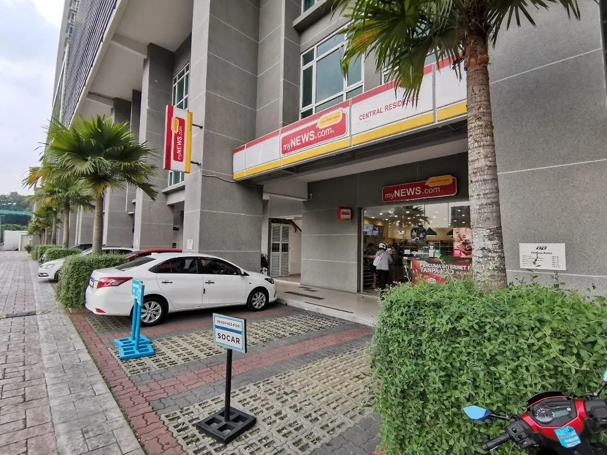 Central Residence Homestay @ Sungai Besi, クアラルンプール アパート