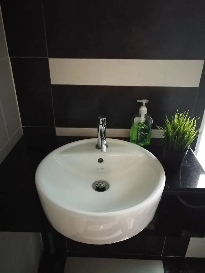 Central Residence Homestay @ Sungai Besi, クアラルンプール 0*,  マレーシア