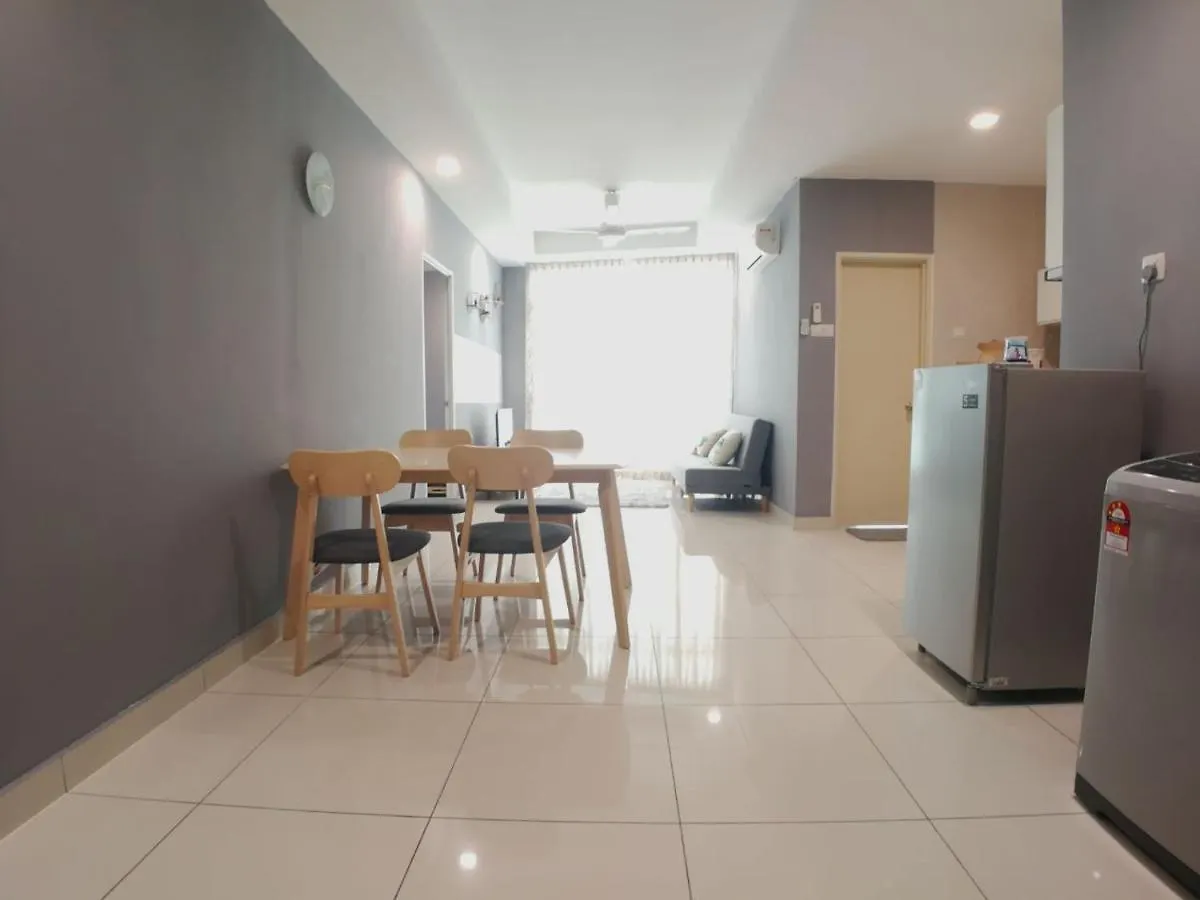 Central Residence Homestay @ Sungai Besi, クアラルンプール