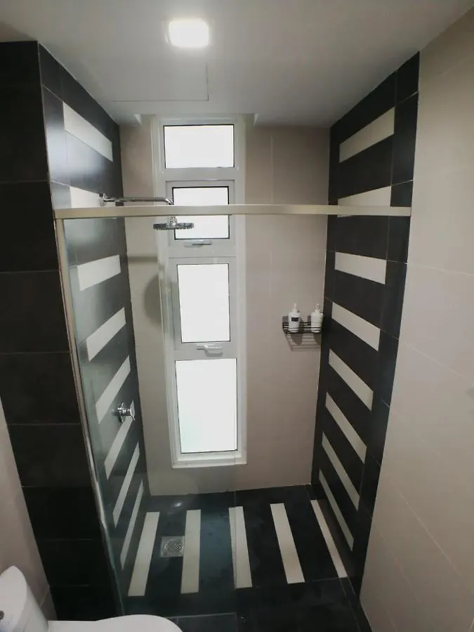 Central Residence Homestay @ Sungai Besi, クアラルンプール アパート